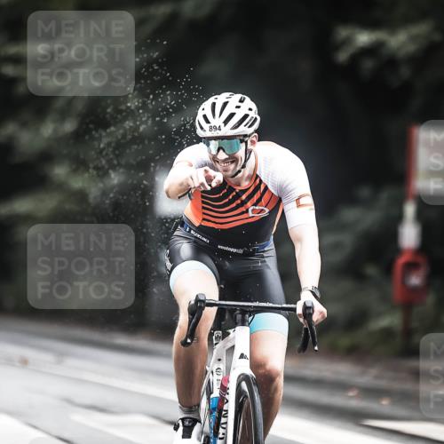 13.09.2026 - Stadtparktriathlon H.Heesch http://msf.ph/oto/10316015 13.09.2026 11:51:21 Radfahren 722, 796, 812, 823, 853, 886, 894, 1800 meine-sportfotos.de