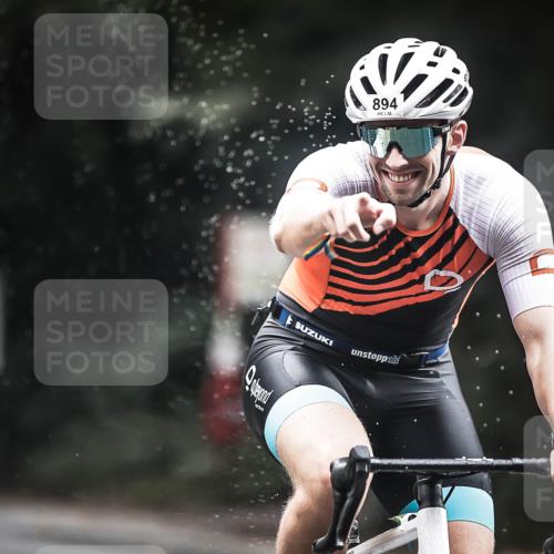 13.09.2026 - Stadtparktriathlon H.Heesch http://msf.ph/oto/10316036 13.09.2026 11:51:21 Radfahren 722, 796, 812, 823, 853, 886, 894, 1800 meine-sportfotos.de