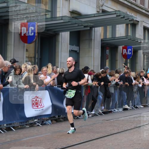13.09.2026 - 21. swb-Marathon Bremen Strokosch-Dieckow http://msf.ph/oto/10316052 13.09.2026 13:16:15 Ziel 696, 734, 792, 816, 827, 985, 1076, 1162, 2474, 2604, 4135, 4485, 5255, 5554, 5963, 6367, 7053, 7603, 7801, 7875, 8171, 8288, 145, 481, 663, 740, 755, 1605, 1955, 2623, 3134, 3149, 4128, 4823, 5430, 5913, 6106, 6721, 6744, 7307, 7413, 8398, 8487, 9031, 9115, 9278, 13008, 13149, 13158 meine-sportfotos.de