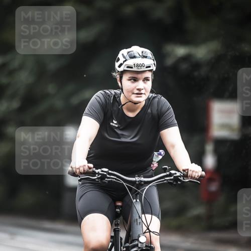 13.09.2026 - Stadtparktriathlon H.Heesch http://msf.ph/oto/10316061 13.09.2026 11:51:23 Radfahren 722, 796, 812, 823, 853, 886, 894, 1800 meine-sportfotos.de
