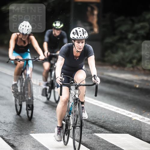 13.09.2026 - Stadtparktriathlon H.Heesch http://msf.ph/oto/10316076 13.09.2026 12:59:13 Radfahren 1070, 1151, 1219, 1292, 1322, 1323, 1381 meine-sportfotos.de