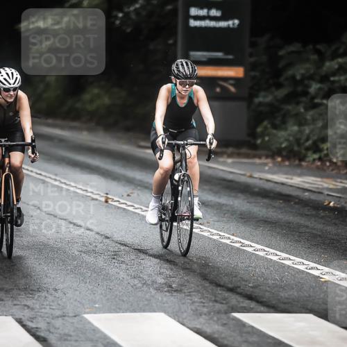 13.09.2026 - Stadtparktriathlon H.Heesch http://msf.ph/oto/10316119 13.09.2026 12:59:15 Radfahren 1070, 1151, 1219, 1292, 1323, 1379, 1381, 1406 meine-sportfotos.de