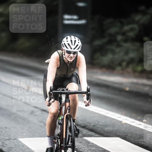 13.09.2026 - Stadtparktriathlon H.Heesch http://msf.ph/oto/10316146 13.09.2026 12:59:17 Radfahren 1070, 1094, 1151, 1219, 1277, 1292, 1379, 1381, 1406 meine-sportfotos.de