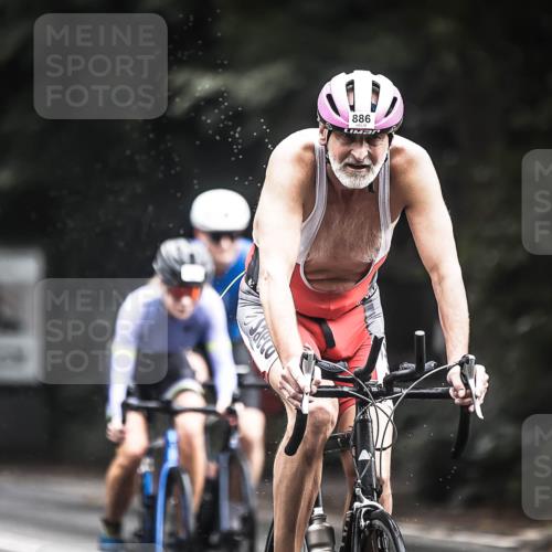 13.09.2026 - Stadtparktriathlon H.Heesch http://msf.ph/oto/10316147 13.09.2026 11:51:26 Radfahren 722, 728, 796, 812, 823, 853, 864, 886, 894, 1800 meine-sportfotos.de