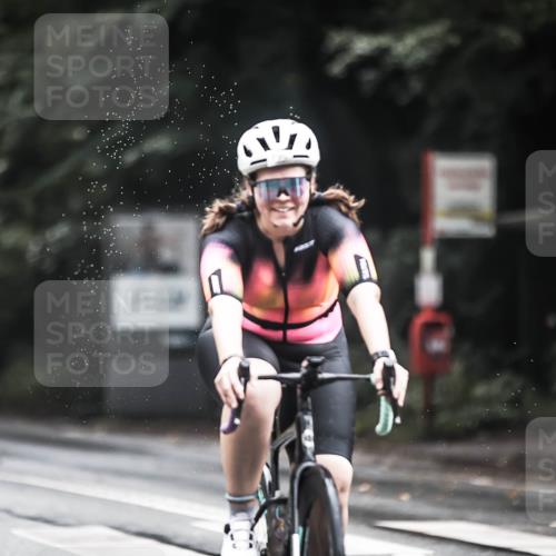 13.09.2026 - Stadtparktriathlon H.Heesch http://msf.ph/oto/10316170 13.09.2026 11:51:27 Radfahren 722, 728, 796, 812, 823, 853, 864, 886, 1800 meine-sportfotos.de