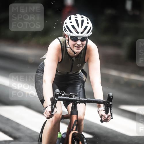13.09.2026 - Stadtparktriathlon H.Heesch http://msf.ph/oto/10316174 13.09.2026 12:59:17 Radfahren 1070, 1094, 1151, 1219, 1277, 1292, 1379, 1381, 1406 meine-sportfotos.de