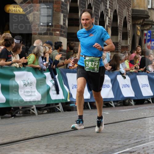 13.09.2026 - 21. swb-Marathon Bremen Strokosch-Dieckow http://msf.ph/oto/10316228 13.09.2026 13:06:32 Ziel 474, 681, 1901, 3297, 3466, 4614, 5803, 6686, 7336, 8670, 8983, 9429, 9934, 508, 521, 788, 1009, 2832, 3910, 4777, 5238, 6784, 6951, 8580 meine-sportfotos.de