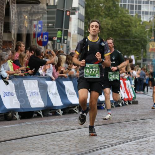 13.09.2026 - 21. swb-Marathon Bremen Strokosch-Dieckow http://msf.ph/oto/10316267 13.09.2026 13:06:34 Ziel 474, 1901, 3466, 4614, 6686, 7336, 8621, 8670, 9934, 508, 521, 788, 1009, 3127, 3910, 4574, 4777, 5238, 6784, 6951, 8580 meine-sportfotos.de