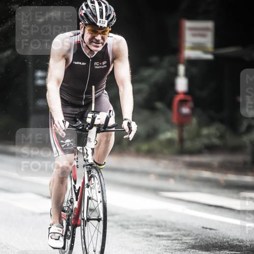 13.09.2026 - Stadtparktriathlon H.Heesch http://msf.ph/oto/10316285 13.09.2026 11:51:45 Radfahren 714, 773, 808, 832, 851, 911 meine-sportfotos.de