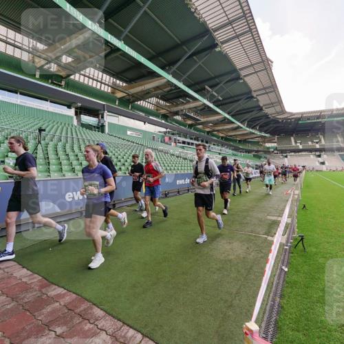 13.09.2026 - 21. swb-Marathon Bremen Michael Burmester http://msf.ph/oto/10316303 13.09.2026 13:13:08 Laufen im Stadion 118, 183, 270, 278, 349, 514, 576, 600, 631, 695, 702, 843, 933, 950, 1005, 1113, 1143, 1226, 1286, 1334, 1426, 1435, 1596, 1641, 1849, 1851, 1991, 2005, 2035, 2079, 2248, 2264, 2336, 2375, 2377, 2387, 2398, 2426, 2439, 2457, 2461, 2478, 2505, 2540, 2612, 2659, 2665, 2673, 2684, 2693, 2765, 2773, 2792, 2815, 2816, 2822, 2850, 2860, 2884, 2895, 2921, 2963, 2966, 2972, 2975, 3016, 3027, 3079, 3111, 3143, 3155, 3209, 3253, 3277, 3293, 3304, 3308, 3313, 3349, 3434, 3442, 549 meine-sportfotos.de