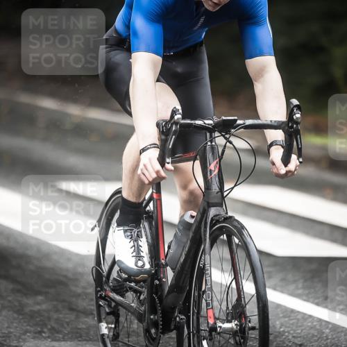 13.09.2026 - Stadtparktriathlon H.Heesch http://msf.ph/oto/10316310 13.09.2026 12:59:25 Radfahren 1094, 1277, 1339, 1379, 1406, 1422 meine-sportfotos.de