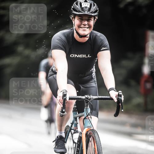 13.09.2026 - Stadtparktriathlon H.Heesch http://msf.ph/oto/10316365 13.09.2026 11:51:50 Radfahren 714, 755, 773, 808, 830, 832, 851, 911 meine-sportfotos.de