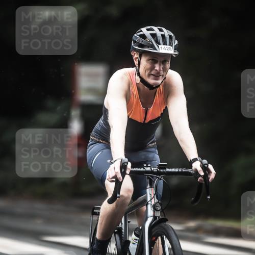 13.09.2026 - Stadtparktriathlon H.Heesch http://msf.ph/oto/10316378 13.09.2026 12:59:47 Radfahren 1107, 1168, 1247, 1252, 1302, 1303, 1353, 1414, 1428 meine-sportfotos.de