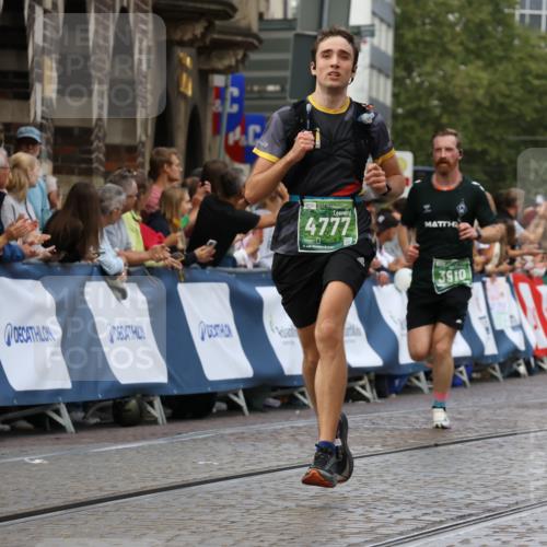13.09.2026 - 21. swb-Marathon Bremen Strokosch-Dieckow http://msf.ph/oto/10316387 13.09.2026 13:06:34 Ziel 474, 1901, 3466, 4614, 6686, 7336, 8621, 8670, 9934, 508, 521, 788, 1009, 3127, 3910, 4574, 4777, 5238, 6784, 6951, 8580 meine-sportfotos.de