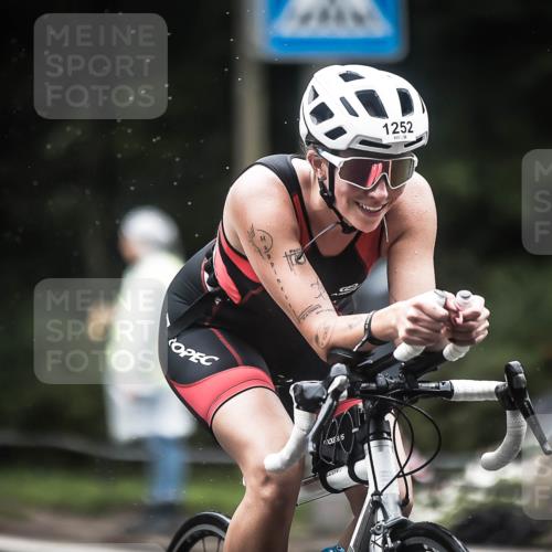 13.09.2026 - Stadtparktriathlon H.Heesch http://msf.ph/oto/10316457 13.09.2026 12:59:52 Radfahren 1107, 1247, 1252, 1302, 1414, 1418, 1428 meine-sportfotos.de