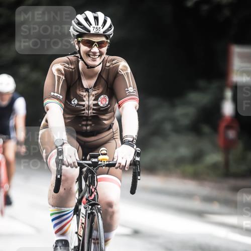 13.09.2026 - Stadtparktriathlon H.Heesch http://msf.ph/oto/10316458 13.09.2026 11:51:55 Radfahren 713, 714, 755, 773, 808, 830, 877, 903, 911 meine-sportfotos.de