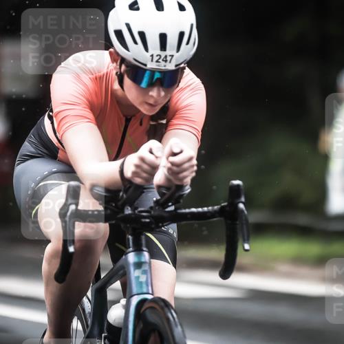 13.09.2026 - Stadtparktriathlon H.Heesch http://msf.ph/oto/10316475 13.09.2026 12:59:54 Radfahren 1107, 1233, 1247, 1252, 1302, 1414, 1418 meine-sportfotos.de