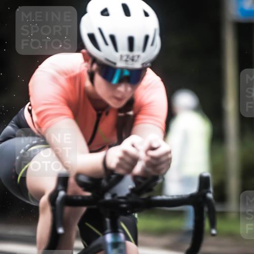 13.09.2026 - Stadtparktriathlon H.Heesch http://msf.ph/oto/10316483 13.09.2026 12:59:54 Radfahren 1107, 1233, 1247, 1252, 1302, 1414, 1418 meine-sportfotos.de