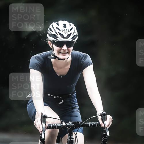 13.09.2026 - Stadtparktriathlon H.Heesch http://msf.ph/oto/10316503 13.09.2026 12:59:57 Radfahren 1082, 1221, 1233, 1239, 1247, 1252, 1418 meine-sportfotos.de