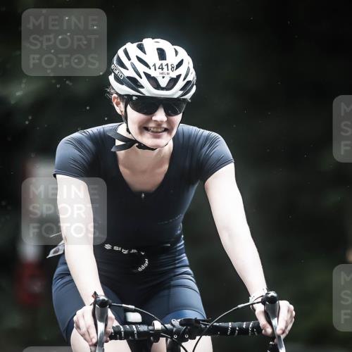13.09.2026 - Stadtparktriathlon H.Heesch http://msf.ph/oto/10316510 13.09.2026 12:59:57 Radfahren 1082, 1221, 1233, 1239, 1247, 1252, 1418 meine-sportfotos.de