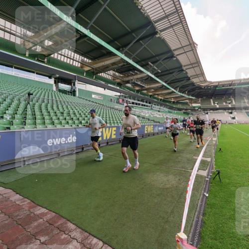 13.09.2026 - 21. swb-Marathon Bremen Michael Burmester http://msf.ph/oto/10316518 13.09.2026 13:13:29 Laufen im Stadion 118, 183, 270, 278, 349, 460, 514, 576, 600, 631, 695, 702, 933, 950, 1005, 1143, 1286, 1334, 1392, 1408, 1426, 1573, 1596, 1641, 1991, 2005, 2024, 2035, 2079, 2233, 2264, 2336, 2377, 2387, 2398, 2412, 2439, 2457, 2461, 2478, 2505, 2521, 2540, 2564, 2612, 2665, 2684, 2693, 2765, 2773, 2792, 2815, 2816, 2860, 2884, 2887, 2895, 2921, 2963, 2966, 2972, 2975, 3016, 3111, 3143, 3155, 3209, 3253, 3277, 3293, 3304, 3308, 3313, 3378, 3405, 3428, 3434, 3653, 3661, 549 meine-sportfotos.de