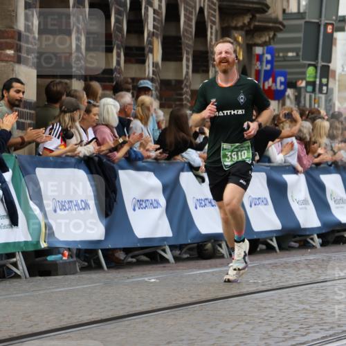 13.09.2026 - 21. swb-Marathon Bremen Strokosch-Dieckow http://msf.ph/oto/10316523 13.09.2026 13:06:36 Ziel 474, 1901, 3466, 4614, 6686, 7336, 8621, 8670, 9934, 508, 521, 788, 1009, 3127, 3910, 4574, 5238, 6784, 6951, 8580 meine-sportfotos.de