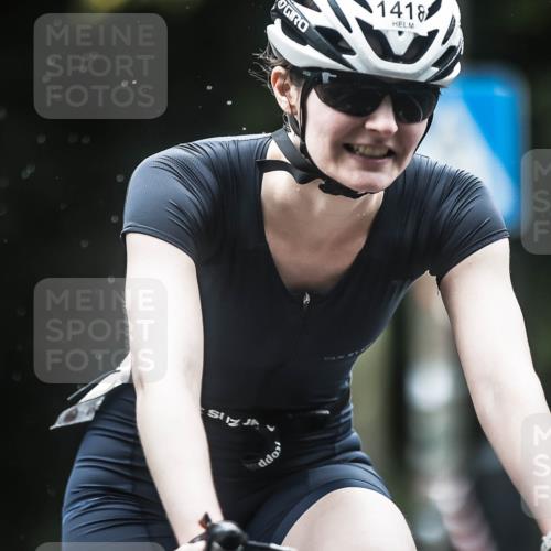 13.09.2026 - Stadtparktriathlon H.Heesch http://msf.ph/oto/10316527 13.09.2026 12:59:57 Radfahren 1082, 1221, 1233, 1239, 1247, 1252, 1418 meine-sportfotos.de