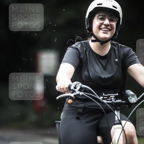13.09.2026 - Stadtparktriathlon H.Heesch http://msf.ph/oto/10316605 13.09.2026 13:00:02 Radfahren 1082, 1160, 1221, 1233, 1239, 1357, 1412 meine-sportfotos.de