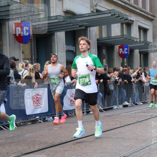13.09.2026 - 21. swb-Marathon Bremen Strokosch-Dieckow http://msf.ph/oto/10316621 13.09.2026 13:16:29 Ziel 385, 472, 675, 696, 734, 816, 827, 985, 1970, 2319, 2473, 2474, 2809, 3706, 3716, 3961, 4135, 4137, 4485, 5255, 5772, 6049, 6367, 6531, 6535, 6819, 7297, 7387, 7875, 481, 663, 740, 755, 792, 1076, 1162, 1605, 2604, 5554, 5963, 6106, 6367, 6721, 6744, 7053, 7603, 7801, 8171, 8288, 8398, 9031, 9115, 13008 meine-sportfotos.de