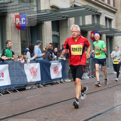 13.09.2026 - 21. swb-Marathon Bremen Strokosch-Dieckow http://msf.ph/oto/10316656 13.09.2026 10:57:22 Ziel 10177, 10394, 10460, 10707, 10728, 11106, 11153, 11245, 11365, 11480, 11532, 11568, 11734, 11856, 11965, 11966, 12037, 12111, 12222, 12228, 12231, 12264, 12372, 12427, 12555, 10157, 10166, 10226, 10300, 10394, 10517, 10518, 10578, 10687, 10700, 10772, 10969, 11236, 11292, 11484, 11498, 11609, 11667, 12032, 12037, 12263, 12382, 12383, 12400, 12411 meine-sportfotos.de