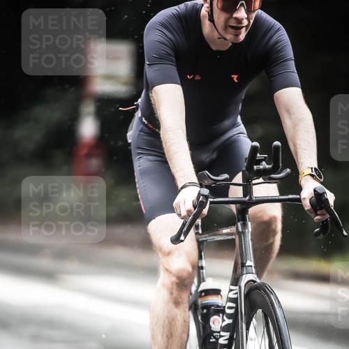 13.09.2026 - Stadtparktriathlon H.Heesch http://msf.ph/oto/10316663 13.09.2026 11:52:05 Radfahren 713, 902, 903 meine-sportfotos.de