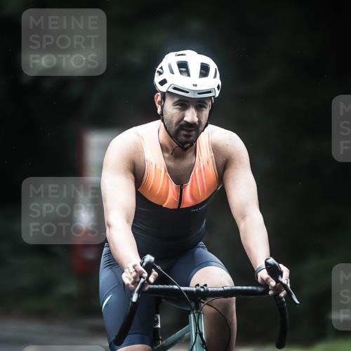 13.09.2026 - Stadtparktriathlon H.Heesch http://msf.ph/oto/10316687 13.09.2026 13:00:06 Radfahren 1082, 1117, 1160, 1203, 1221, 1239, 1267, 1310, 1357, 1358, 1412 meine-sportfotos.de