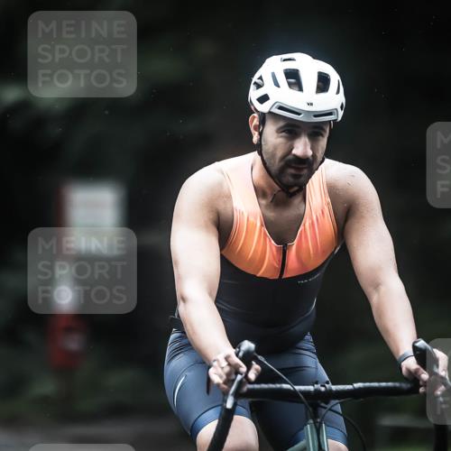 13.09.2026 - Stadtparktriathlon H.Heesch http://msf.ph/oto/10316693 13.09.2026 13:00:06 Radfahren 1082, 1117, 1160, 1203, 1221, 1239, 1267, 1310, 1357, 1358, 1412 meine-sportfotos.de