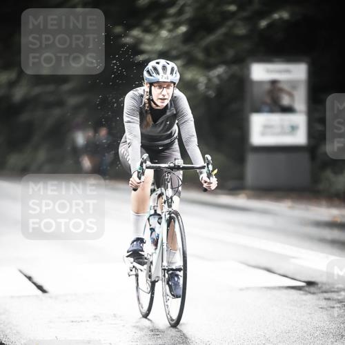 13.09.2026 - Stadtparktriathlon H.Heesch http://msf.ph/oto/10316721 13.09.2026 11:52:20 Radfahren 716, 718, 780 meine-sportfotos.de