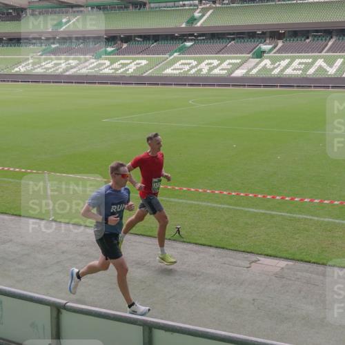 13.09.2026 - 21. swb-Marathon Bremen Michael Burmester http://msf.ph/oto/10316736 13.09.2026 12:51:50 Laufen im Stadion 107, 235, 335, 683, 734, 771, 792, 863, 1033, 1043, 1125, 1146, 1162, 1232, 1455, 1492, 1510, 1613, 1646, 1955, 1970, 1998, 2007, 2008, 2203, 2295, 2442, 2444, 2447, 2480, 2498, 2759, 2767, 2847, 3085, 3149, 3336, 3440, 3448, 3484, 3566, 3703, 3808, 3830, 3899, 3959, 3988, 4023, 4165, 4283, 4368, 4429, 4473, 4475, 4559, 4571, 4573, 4582, 4727, 4781, 4782, 4888, 4895, 5066, 5079, 5152, 5155, 5168, 5379, 5521, 5532, 5620, 5627, 5696, 6274, 6471, 6668, 6901, 8033, 8798 meine-sportfotos.de