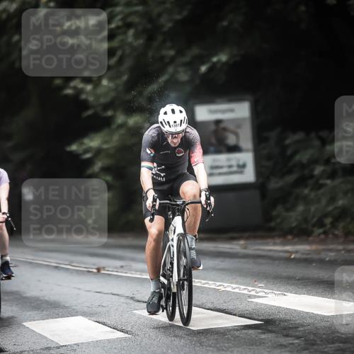 13.09.2026 - Stadtparktriathlon H.Heesch http://msf.ph/oto/10316826 13.09.2026 13:00:20 Radfahren 1080, 1194, 1243, 1288, 1290, 1307, 1330, 1350 meine-sportfotos.de