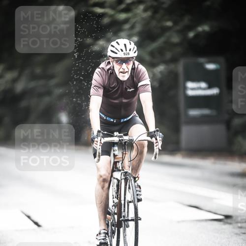 13.09.2026 - Stadtparktriathlon H.Heesch http://msf.ph/oto/10316860 13.09.2026 11:52:29 Radfahren 716, 806, 841, 928 meine-sportfotos.de