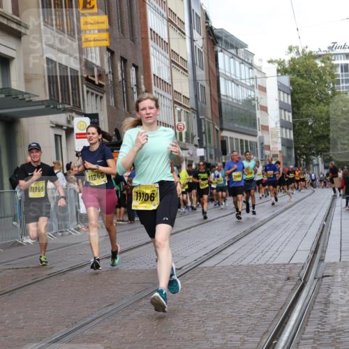 13.09.2026 - 21. swb-Marathon Bremen Strokosch-Dieckow http://msf.ph/oto/10316865 13.09.2026 10:57:28 Ziel 10078, 10460, 10559, 10565, 10707, 10728, 11136, 11153, 11245, 11332, 11532, 11568, 11824, 11856, 11965, 12222, 12228, 12231, 12264, 12427, 12551, 12555, 10166, 10177, 10226, 10300, 10394, 10517, 10518, 10578, 10687, 10700, 10969, 11106, 11236, 11292, 11365, 11480, 11484, 11498, 11609, 11667, 11734, 11965, 11966, 12037, 12111, 12263, 12372, 12382, 12383, 12400, 12411 meine-sportfotos.de