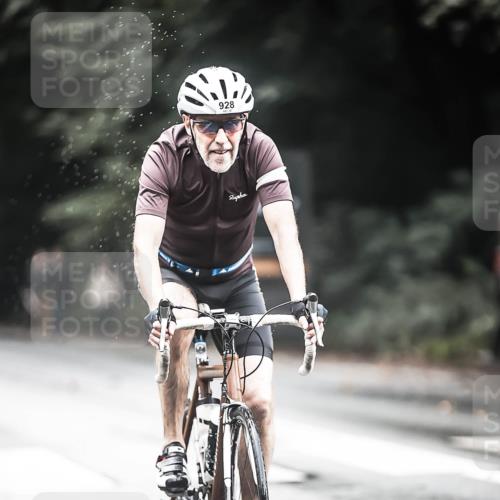 13.09.2026 - Stadtparktriathlon H.Heesch http://msf.ph/oto/10316884 13.09.2026 11:52:30 Radfahren 716, 806, 815, 841, 928 meine-sportfotos.de