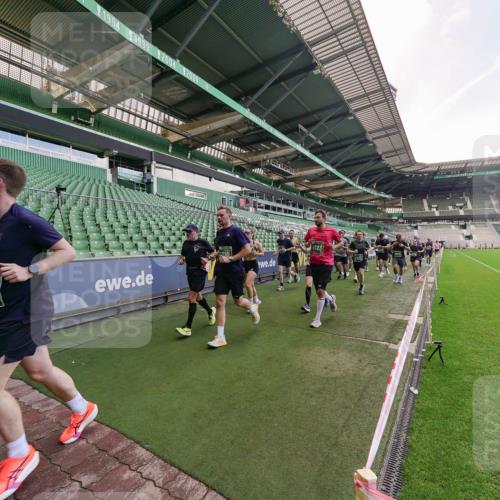 13.09.2026 - 21. swb-Marathon Bremen Michael Burmester http://msf.ph/oto/10316905 13.09.2026 13:14:07 Laufen im Stadion 183, 270, 278, 300, 349, 414, 460, 576, 600, 631, 695, 702, 768, 933, 950, 956, 1005, 1008, 1143, 1392, 1408, 1426, 1573, 1596, 1641, 1818, 1819, 1991, 2024, 2035, 2079, 2233, 2264, 2314, 2387, 2412, 2439, 2457, 2461, 2478, 2494, 2521, 2540, 2564, 2612, 2665, 2684, 2690, 2691, 2693, 2737, 2773, 2792, 2816, 2829, 2838, 2860, 2861, 2865, 2884, 2887, 2921, 2972, 2975, 2978, 3016, 3111, 3209, 3253, 3277, 3293, 3304, 3313, 3378, 3405, 3428, 3434, 3653, 3661, 3680, 4034, 4080 meine-sportfotos.de