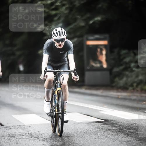 13.09.2026 - Stadtparktriathlon H.Heesch http://msf.ph/oto/10316922 13.09.2026 13:00:38 Radfahren 1143, 1282, 1351, 1370 meine-sportfotos.de