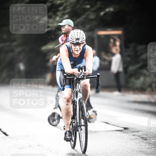 13.09.2026 - Stadtparktriathlon H.Heesch http://msf.ph/oto/10316944 13.09.2026 11:52:36 Radfahren 815, 841 meine-sportfotos.de