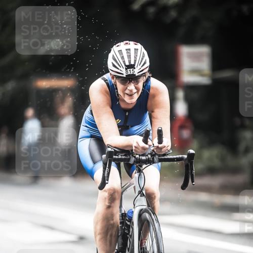 13.09.2026 - Stadtparktriathlon H.Heesch http://msf.ph/oto/10316985 13.09.2026 11:52:36 Radfahren 815, 841 meine-sportfotos.de