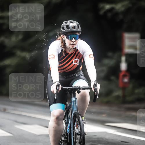 13.09.2026 - Stadtparktriathlon H.Heesch http://msf.ph/oto/10316994 13.09.2026 13:00:41 Radfahren 1143, 1282, 1285, 1314, 1351 meine-sportfotos.de