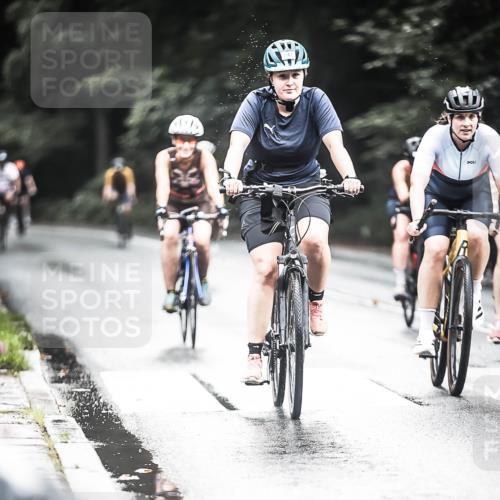 13.09.2026 - Stadtparktriathlon H.Heesch http://msf.ph/oto/10317010 13.09.2026 11:52:46 Radfahren 709, 721, 729, 747, 756, 760, 861, 895, 938 meine-sportfotos.de