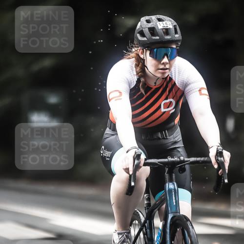 13.09.2026 - Stadtparktriathlon H.Heesch http://msf.ph/oto/10317018 13.09.2026 13:00:41 Radfahren 1143, 1282, 1285, 1314, 1351 meine-sportfotos.de