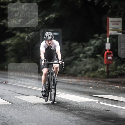 13.09.2026 - Stadtparktriathlon H.Heesch http://msf.ph/oto/10317025 13.09.2026 13:00:44 Radfahren 1143, 1230, 1274, 1282, 1285, 1314, 1341, 1351 meine-sportfotos.de