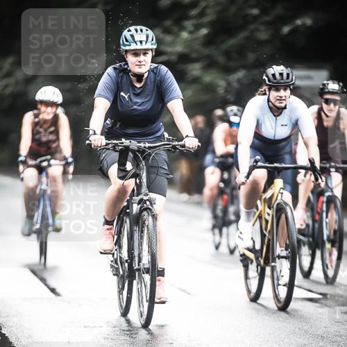13.09.2026 - Stadtparktriathlon H.Heesch http://msf.ph/oto/10317029 13.09.2026 11:52:46 Radfahren 709, 721, 729, 747, 756, 760, 861, 895, 938 meine-sportfotos.de
