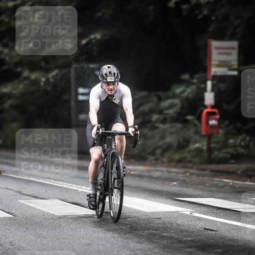 13.09.2026 - Stadtparktriathlon H.Heesch http://msf.ph/oto/10317032 13.09.2026 13:00:44 Radfahren 1143, 1230, 1274, 1282, 1285, 1314, 1341, 1351 meine-sportfotos.de