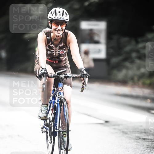 13.09.2026 - Stadtparktriathlon H.Heesch http://msf.ph/oto/10317071 13.09.2026 11:52:48 Radfahren 709, 721, 729, 747, 756, 760, 829, 861, 895, 938 meine-sportfotos.de